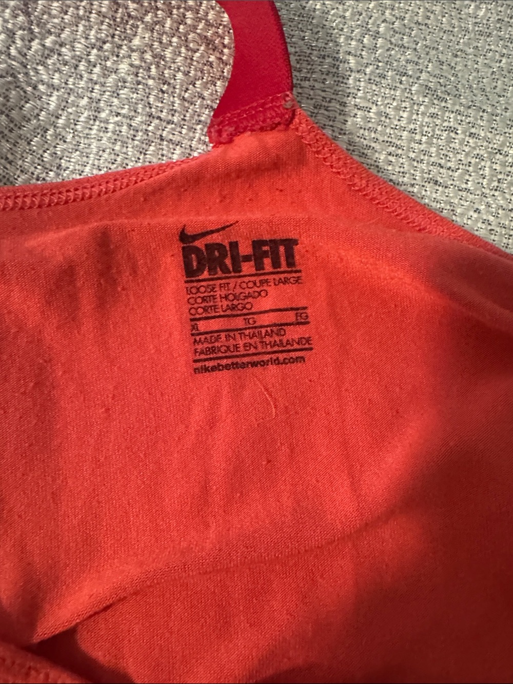Nike Red Racerback Crop Tank - Picture 4 of 4